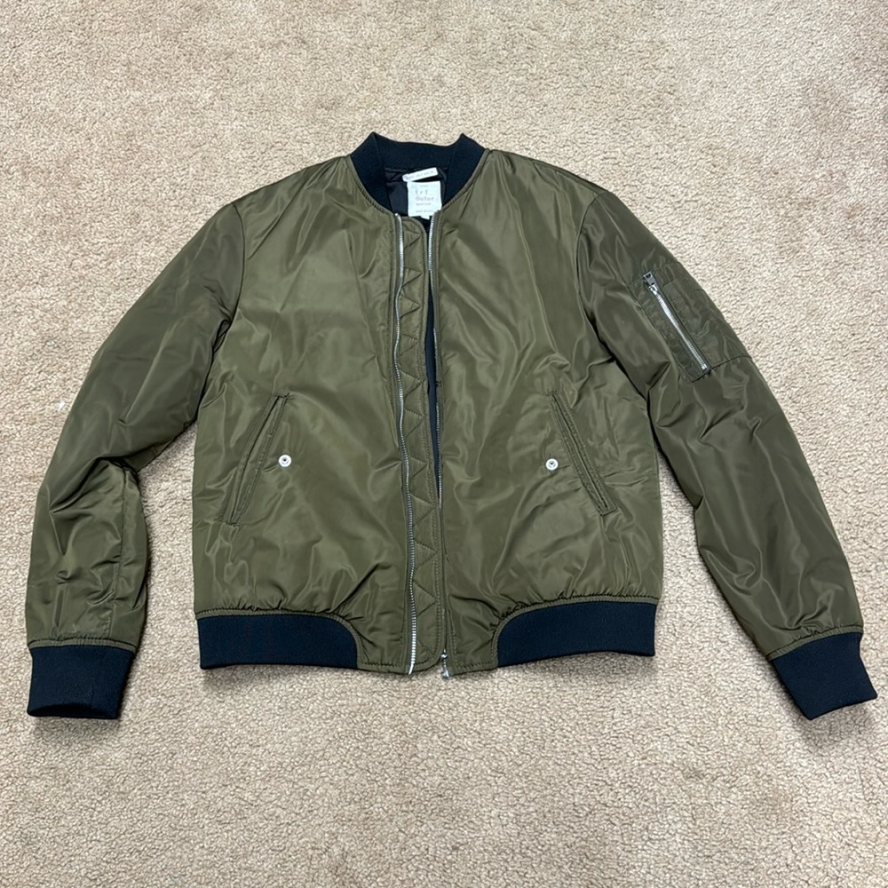 Zara women bomber jacket. Small